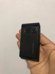 Sony Ericsson w380 disponible ...
