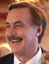 Lindell is an prominent supporter of, and advisor to, former us president donald trump. Mike Lindell Wikipedia