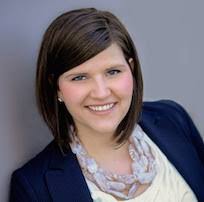 Collette Wixom's Instagram, Twitter & Facebook