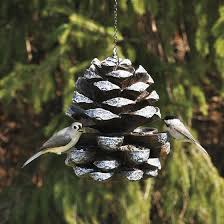 Fred swing time tire swing bird feeder. 8 Cool And Modern Bird Feeders Design Swan