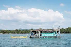 Manila to calatagan by private car if you're on a road trip, the best route to reach calatagan is via south luzon expressway (slex). Calatagan Floating House And Sandbar Mama The Explorer