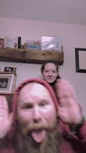 Jennifer Vetter's Instagram, Twitter & Facebook