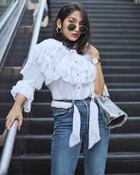 This Or That Change The Strap With Your Summer Look And Get Out In The Sun Use Dimpym For 15 Off Danielwellington Summer Looks Fashion Women