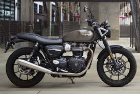 Get a complete price list of all triumph motorcycles including latest & upcoming models of 2021. 2019 Triumph Street Twin 2 Paul Tan S Automotive News