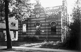 Daarna speelde van leersum onder meer bij toneelgroep maastricht, de appel, het zuidelijk toneel, oostpool. File Exterieur Aanzicht Uit Collectie Heer Van Leersum Terborg 20207418 Rce Jpg Wikipedia