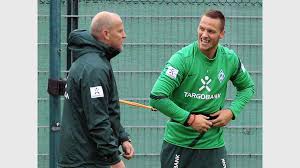 Marko arnautovic ist bei werder bremen sturmhoffung und sorgenkind zugleich. Werder Bremen Sauer Auf Osis Wegen Radio Verarschung Von Marko Arnautovic Werder Bremen Bild De