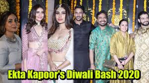 Mouni Roy Hina Khan Karan Patel Karishma Tanna At Ekta Kapoor S Big Diwali Bash Youtube In the revenge drama, disha will be seen sharing screen space with aditya roy kapoor, anil kapoor and kunal kemmu, among others. mouni roy hina khan karan patel karishma tanna at ekta kapoor s big diwali bash