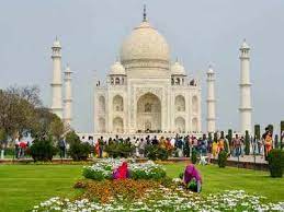 Arriving soon after dawn is the only sure way to avoid the crowds. Trump Agra Visit Ticket Counters At Taj Mahal To Close At 11 30 Am On Monday India News Times Of India