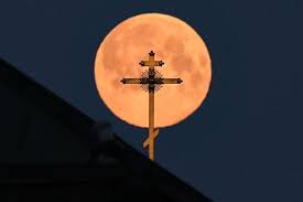 En 27 de abril de 2021, la luna alcanza su máximo brillo. La Luna Llena Rosa De Abril 2020 Deja Imagenes Espectaculares Ciencia