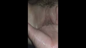 i fingering my sister she ends up squirting