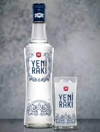 Турецкая водка Ракы (Raki): что за напиток, из чего состоит, сколько  градусов, виды, как правильно пить | dj amigo | Дзен