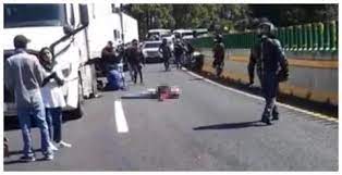Jun 03, 2021 · yuya presume en tour los rincones más íntimos de su enorme casa en cuernavaca, méxico la famosa influencer le presumió a sus 'guapuritas' diversos rincones de su linda propiedad, entre los que. O 36y8jwz1xvlm