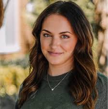 I'm so grateful to share the field in Tennessee with Jana Mason, who is…