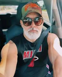 older woman to share home and care