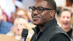 Neenah woman's once-in-a-lifetime trip to Italy included seeing Pope Francis