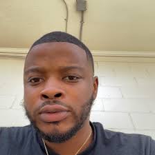 Fans of Living Single discussing Khadijah's song Scoody Poody