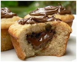 Muffins A La Banane Coeur De Nutella Paperblog Recette Muffin Nutella Recette Muffin Nutella