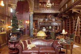 Old English Study Den Library Something About These Make Me Want To Learn Or Solve Mysteries Manor House Interior English Decor Home Libraries