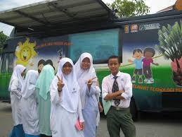 Musim baru siri animasi nuri teknologi hijau harapan masa hadapan.supaya alam sekitar tak kehilangan. Teknologi Hijau Sekolah Menengah Kronis F
