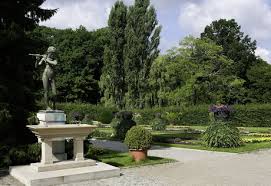 Als ergänzung zum botanischen garten wurde 1905 das botanische museum gegründet, das in mitteleuropa das einzige seiner art ist. Botanischer Garten Und Botanisches Museum Visitberlin De