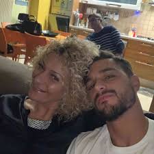 See actions taken by the people who manage and post content. Andrea Zelletta Gf Vip Eta Instagram Altezza Fidanzata Donnapop