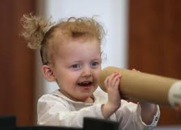 Little Coco-cathleen Willcox Bangs Drum Therapist Editorial Stock Photo