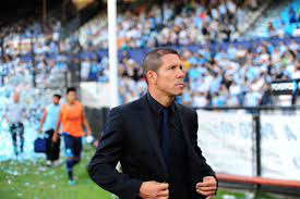 Despite racing's survival and diego's own status as a club legend, a new president decided to appoint reinaldo merlo, who had led racing to the apertura title in 2001. Racing Club On Twitter Siempre Es Bueno Recordar Cual Es La Cancion De Racing Favorita Del Cholo Simeone Tycsports Felizcumplecholo Sentidodepertenencia Https T Co 702umclxne