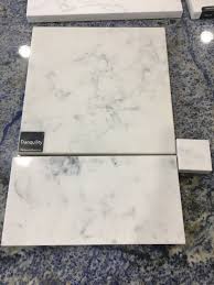 Quartz Counter Choices For Kitchen Top Is Tranquility By Mont Surfaces Bottom Is Ibiza By Frosty Carrina Caesarstone Beach House Kitchens Kitchen Countertops