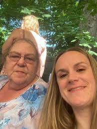 A Nigerian woman heard that her childhood friend died and she was  heartbroken. Every day, she goes to her friend's graveside to weep and  sing. A video shows her weeping and singing.