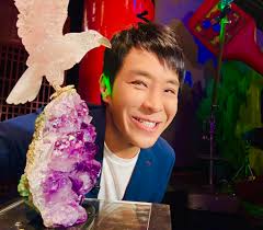 Spencer Leung Sze Ho 梁思浩added...