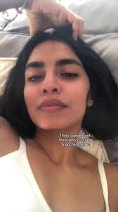 Those ppl used to be me lol. 365 days with my bestie 🤝 @harveygill sorry  you have to put up with my weirdness #snapchat #streak #socialmedia