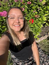 Introduction to Cynthia's crafting hobby