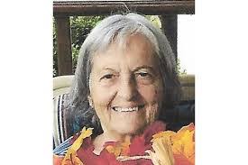 Tabitha Barlow's Instagram, Twitter & Facebook