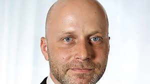 Investičný mág“ Béreš vytiahol z ľudí životné úspory: Ako si správne vybrať  investičnú spoločnosť? Pozor na toto!