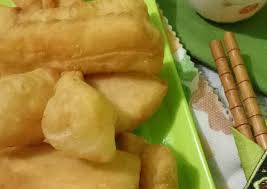 #cakwe #resepcakwe 20sdm tepung terigu protein tinggi 1 telur 1sdt baking powder 1sdt soda kue 1/2sdt penyedap rasa 1sdt garam 3sdm minyak 20sdm air hangat. Cara Membuat Cakwe Tanpa Ragi Dan Baking Soda Info Umum
