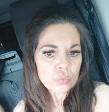 Looking for some advice. Does her beard look normal it feels soft and no  lumps or anything. She isnt going toilet much and doesnt seem to bask as  much. Ive given warm