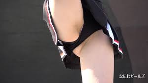 Young cheerleaders accidentally flashing hami ke