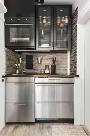 epingle par clayton black sur mini kithenette cuisine de petit appartement cuisine studio cuisine moderne