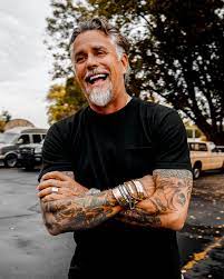 Richard R Rawlings | What can I say, life is good 😎 | Instagram