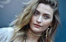 She has an older brother, prince, and a younger recently, paris jackson took her relationship with gabriel glenn to new heights in the form of a. Paris Jackson Reveals Dad Michael Schooled Her On Feeling Entitled