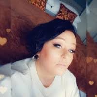 Victoria Wilde's Instagram, Twitter & Facebook