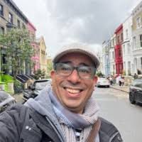 Luis Salomon's Instagram, Twitter & Facebook