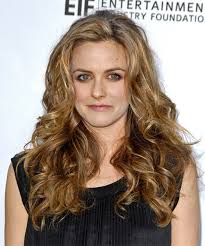 Alicia silverstone channels 'clueless' character in epic tiktok debut by liz calvario‍ 3:24 pm pdt, june 5, 2021 this video is unavailable because we were unable to load a message from our sponsors. Alicia Silverstone Ehemann Vermogen Grosse Tattoo Herkunft 2021 Taddlr