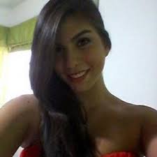 Silvia Carrillo (@scarrillo16)