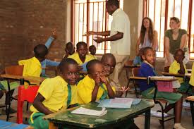 Sie gibt den child soldiers global report heraus, der den stand der bemühungen gegen den einsatz von kindersoldaten zuletzt im jahr 2008 zeigt. Kinderarbeit I Khw I Kinderhilfswerk Dritte Welt