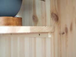 So kann endlich ordnung im schlafbereich herrschen und die lästigen falten an der kleidung sind endgültig beseitigt. Schrank Selber Bauen 10 Tipps Tricks Fur Deinen Diy Schrank