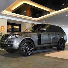 View and download for free this land rover range rover garage wallpaper which comes in best available resolution of 2000x1333 in high quality. Range Rover Luxury Cars Garage Interior Range Rover