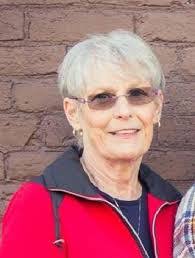 Linda Creech's Instagram, Twitter & Facebook