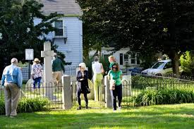 Museum of Newport Irish History Dedicates new Cemetery Sign