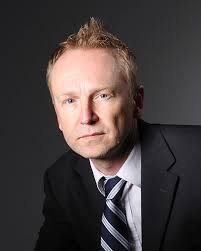 Navigating museum narratives with eye tracking